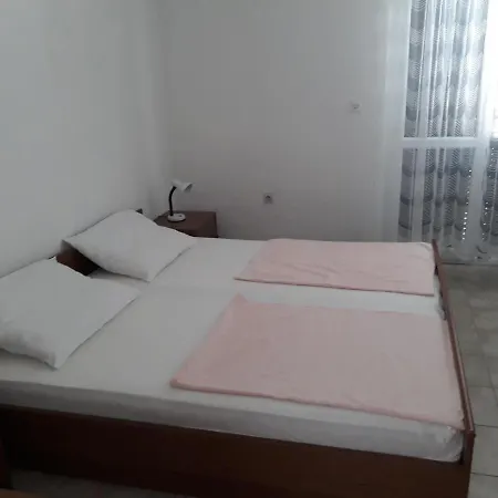 Sandi Appartement *